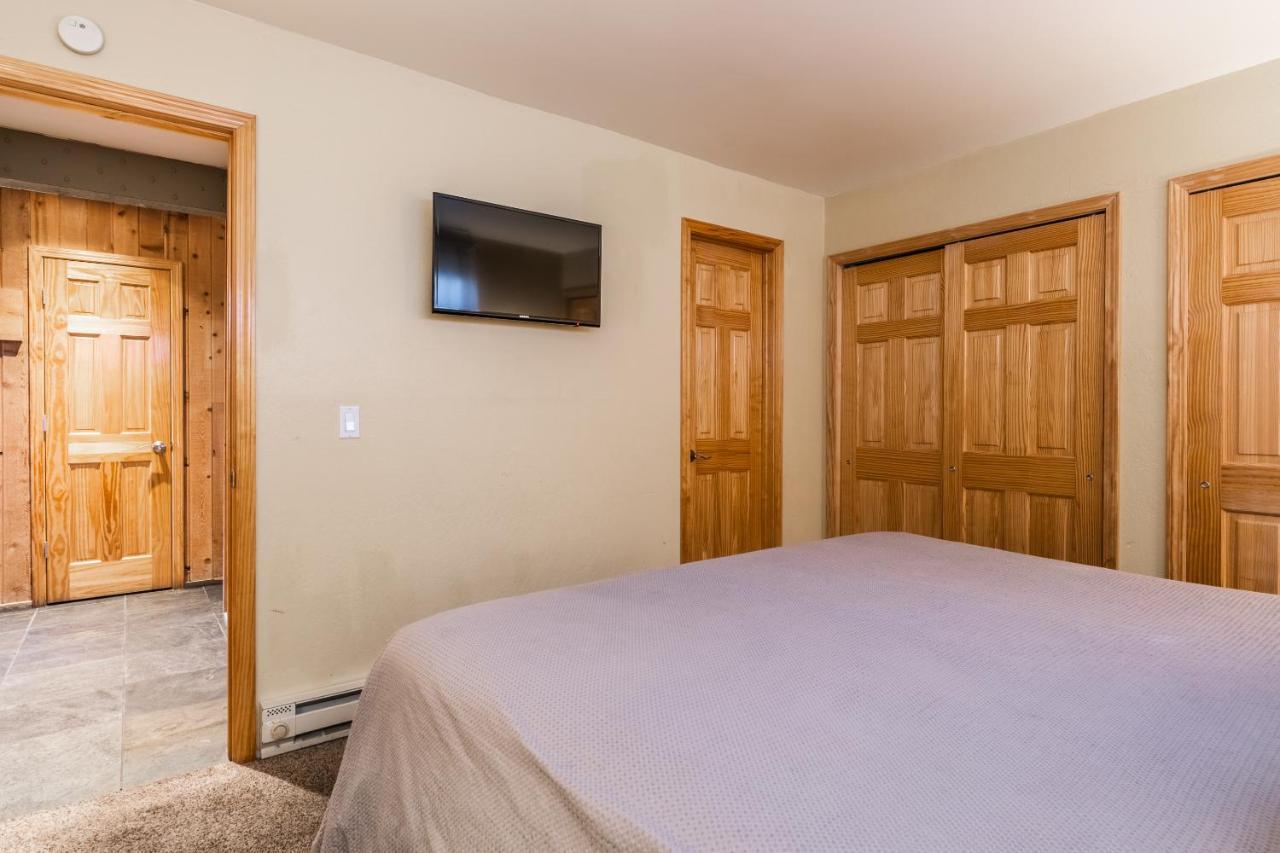 Updated 5 Bedroom 3 Bathroom Townhome Slopeside At 1849 Condos 671 Sleeps 10 Mammoth Lakes Exterior photo