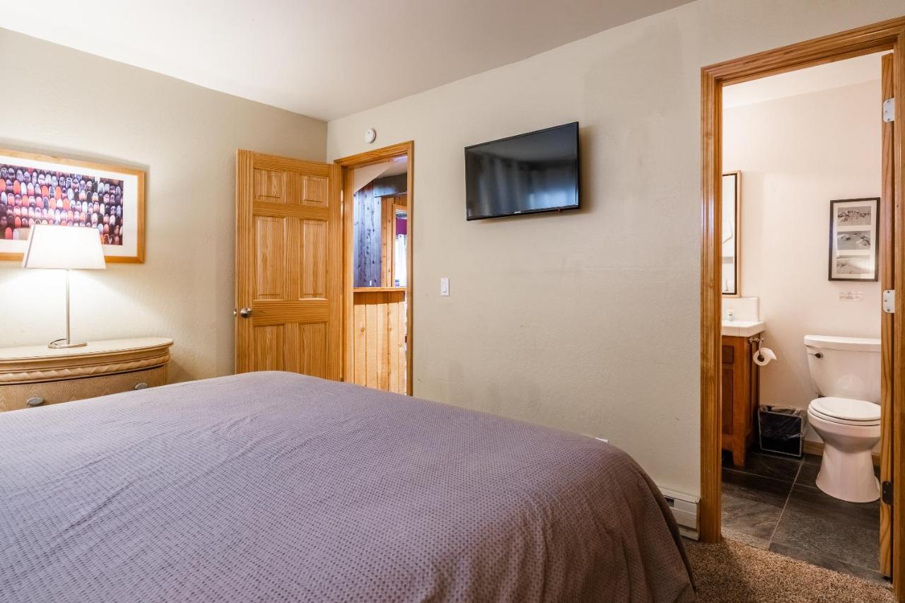 Updated 5 Bedroom 3 Bathroom Townhome Slopeside At 1849 Condos 671 Sleeps 10 Mammoth Lakes Exterior photo